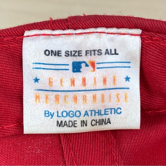 Cincinnati Reds MLB Snapback Hat Logo Athletic Red & Black Embroidered Logo - Picture 12 of 12